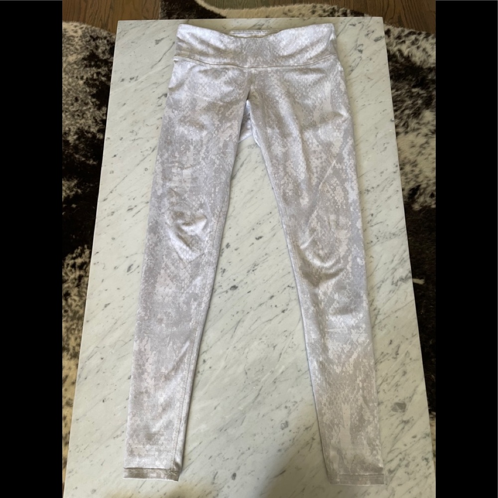 Alo Yoga mid rise legging